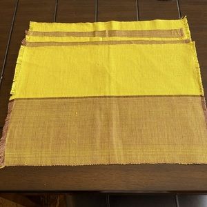 Yellow and brown placemats (5 total)